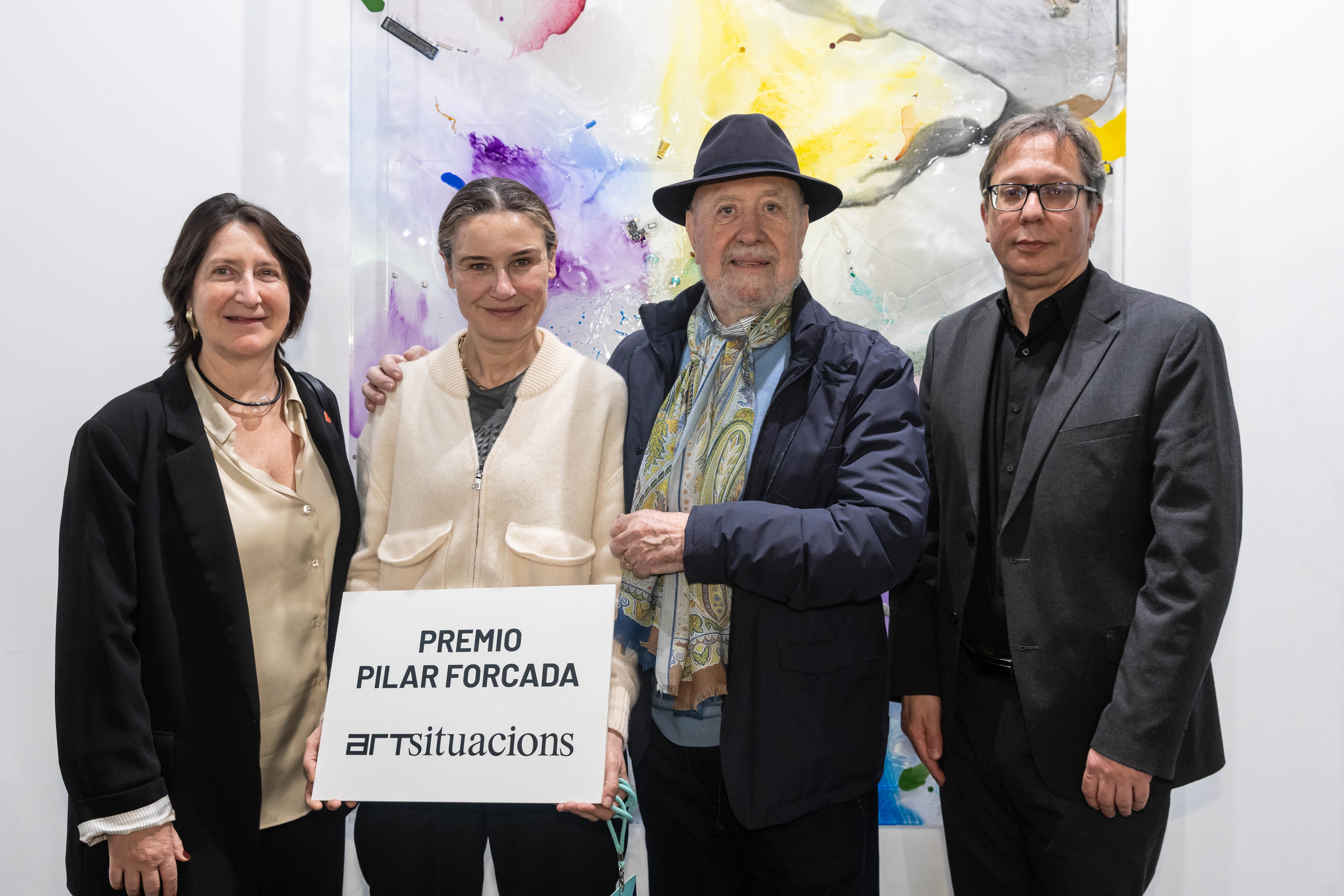 cristina-lucas-gana-el-premio-pilar-forcarda-arcomadrid-2026