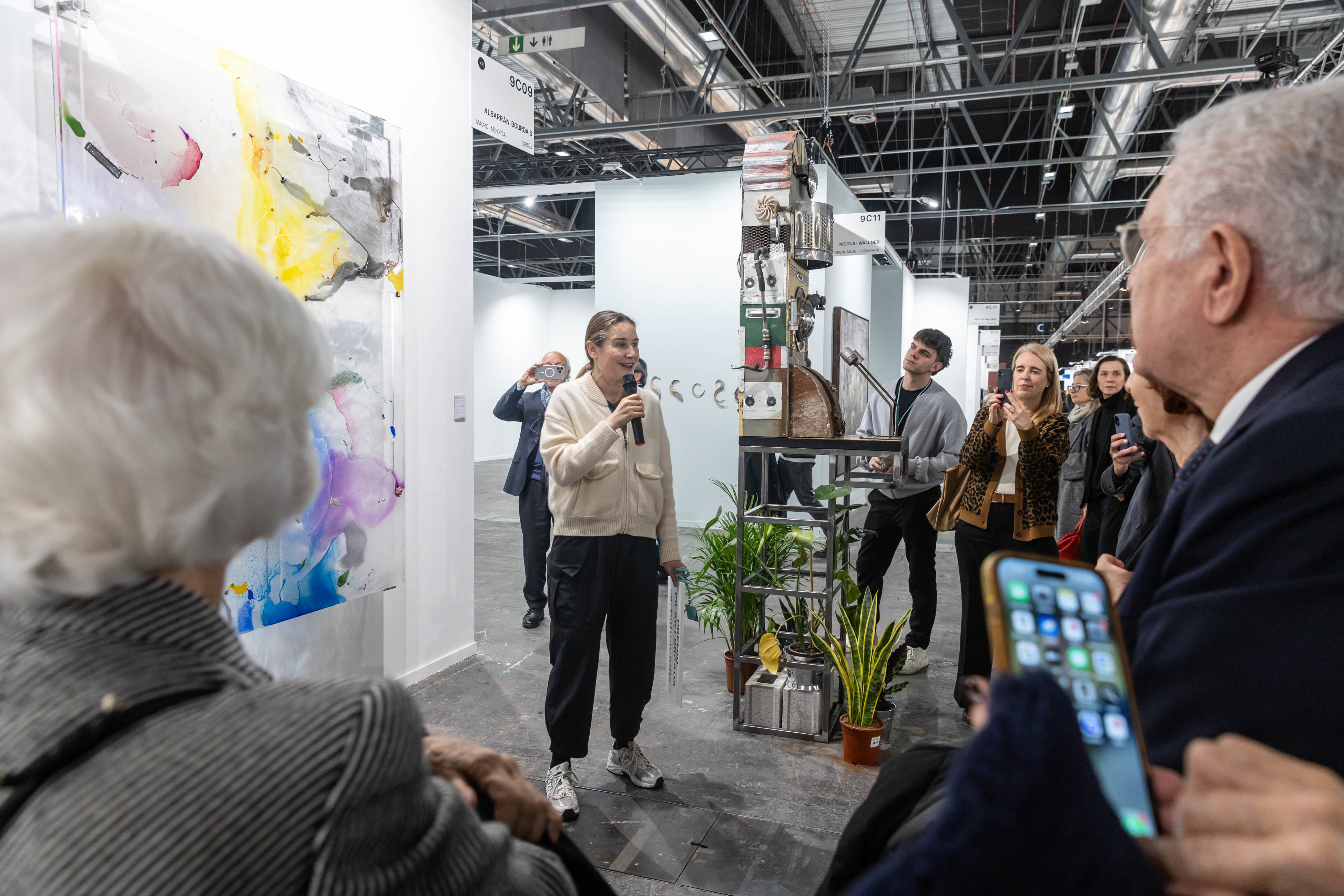 cristina-lucas-gana-el-premio-pilar-forcarda-arcomadrid-2026